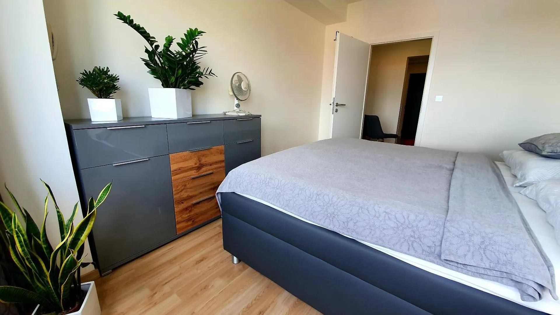 Luxury Apartment Vbloku Прага Чехия